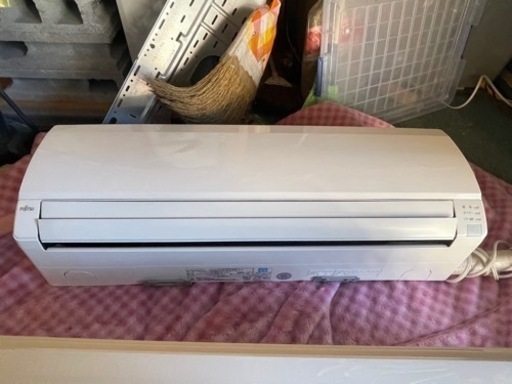 【リサイクルサービス八光】2010年製　富士通ゼネラル　６畳用ルームエアコン　AS-A２２W-W
