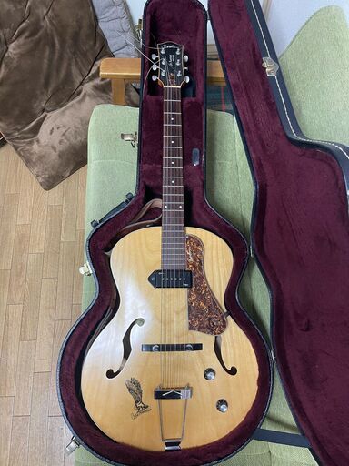 弦楽器、ギター Godin 5Avenue Kingpin