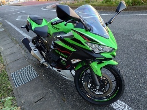 Kawasaki ニンジャ400