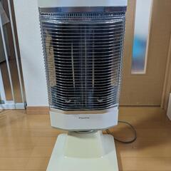 【値引中】ダイキン　遠赤外線暖房機　電気ヒーター　首振り機能あり