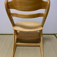 子どもの椅子
