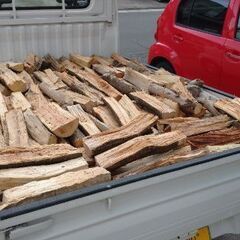 薪ストーブ用の薪(軽トラ１台)
