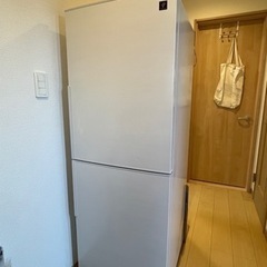 【2022年製】シャープ　プラズマクラスター冷蔵庫280L SJ...