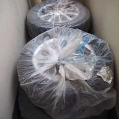 スタッドレスタイヤ　ブリヂストン　ブリザック　VRX　215/60R16