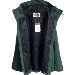 新品 タグ付き ノースフェイス マウンテンパーカー メンズ 肩ロゴ グリーン