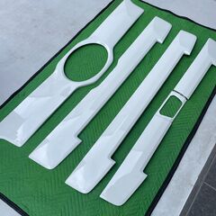 ⭐︎日野純正グリルパーツ　現行17プロフィア　ホワイト⭐︎ 新車外し！美品！