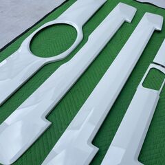 ⭐︎日野純正グリルパーツ　現行17プロフィア　ホワイト⭐︎ 新車外し！美品！