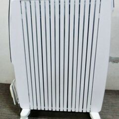 デロンギ　オイルヒーター TDD0815B 動作良好　ドラゴンデジタル X字型フィン　4～10畳　100V 1500W タイマー　DeLonghi