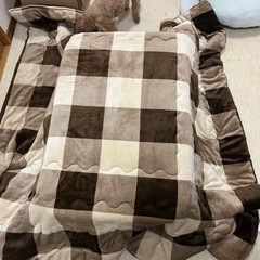 【美品】ニトリこたつ布団　190×190 正方形