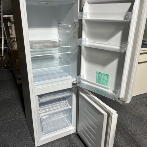 ハイセンス 冷蔵庫 HR-D1701W 2022年製 高年式 - 冷蔵庫 