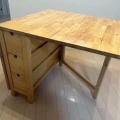 ノールデン　IKEA  テーブル　ダイニングテーブル