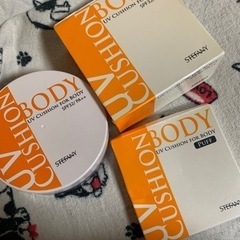 400円お値下げしました(*^^*)ボディ用UV  新品パフ付き