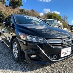 【売却済】ストリーム　７人乗り　ＺＳ　H22.6　22万Km