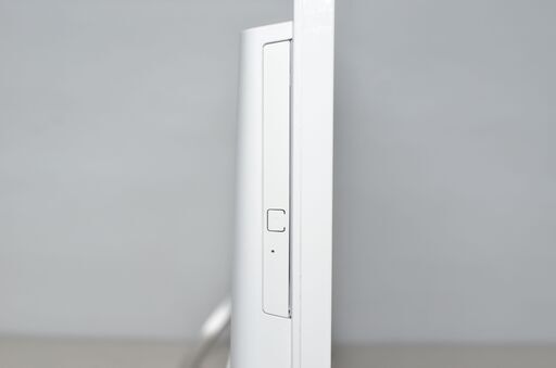 中古良品一体型パソコン 富士通 FH70/C2 Windows11+office 高性能i7