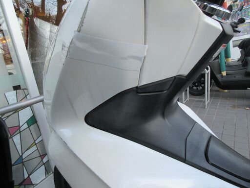 PCX125 人気の3代目（JF81）前タイヤ新品　オマケ自賠責保険残(2024年03/25)　現状渡し PCX125 人気の3代目（JF81）前タイヤ新品 オマケ自賠責保険残(2024年03/