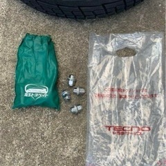 スタッドレスタイヤ225/65 R17