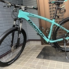 【ネット決済・配送可】美品　自転車　ビアンキ、空気入れ、作業スタ...