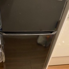 【無料】冷凍冷蔵庫　106L 引き取りに来てくれる方希望！