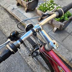 クロスバイク　ＧＩＡＮＴ　７００Ｃ　3x７変速　フレーム　アルミ　赤　配達可能