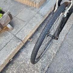 クロスバイク　ＧＩＡＮＴ　７００Ｃ　3x７変速　フレーム　アルミ　赤　配達可能