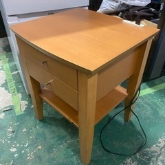 大塚家具　ナイトテーブル