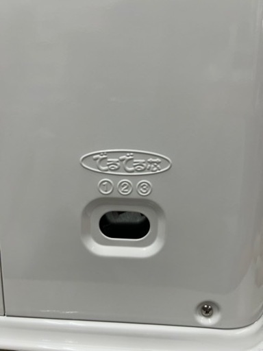 札幌 東区 TOYOTOMI トヨトミ 煙突式ストーブ HR-G650L 2021年製 目安