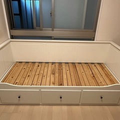 IKEA ベッドフレーム　HEMMES 