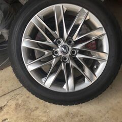 LEXUS LS500 純正ホイール 245/50/19スタッドレスタイヤ付き LEXUS LS500 純正ホイール 245/50/19スタッドレスタイヤ付き