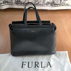 バッグ FURLA