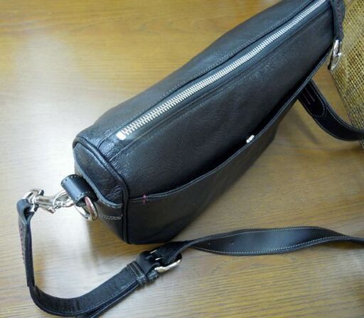 SOMES SADDLE ショルダーバッグ 本革 黒色系ワンショルダー 