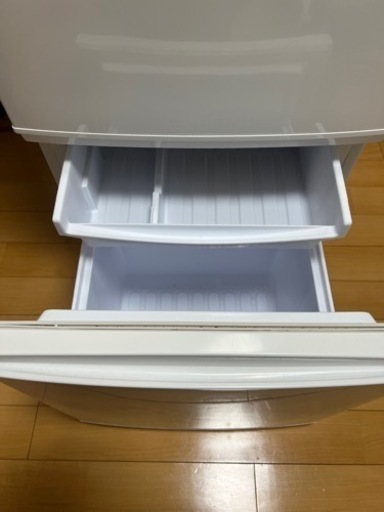 シャープ 167L 2ドアノンフロン冷蔵庫 高年式 2018年製