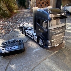 タミヤ1/14ボルボ木材運搬車 TAMIYA 1/14 R/C VOLVO FH16 GLOBETROTTER 750 6x4 TIMBER TRUCK