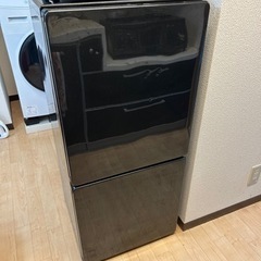 ユーイング　冷凍冷蔵庫　110L　2017年製