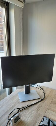 PCディスプレイ　DELL S2719hs 27 型、ノングレア(非光沢)、IPS
