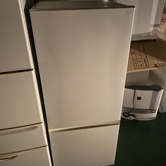 冷蔵庫　アクア　2017年製