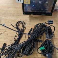 17 完動品　カロッツェリアAVIC-RZ99　Bluetooth　地図2015