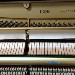 YAMAHA アップライトピアノ U３０ＢＬ