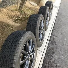 【4本セット】スタッドレスタイヤ＆ホイール 225/60R18