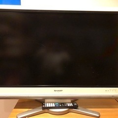 AQUOS液晶テレビ37型