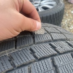 215/55 R17 94Qアルミ付きスタッドレスタイヤ4本　アルミホイール(タイヤ付き)買取