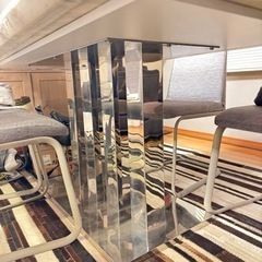 大理石ダイニングテーブル120万　6名掛け