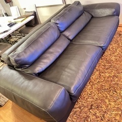 本革高級ソファー150万円