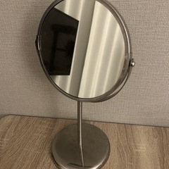 IKEA 鏡　トレンスーム
