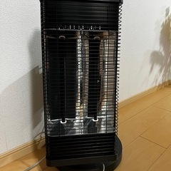 ダイキン　遠赤外線　セラムヒート　電気ストーブ　