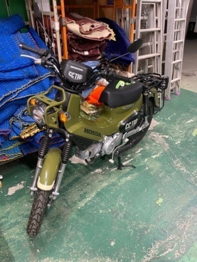 クロスカブ　ほぼ新車