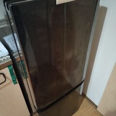 冷蔵庫（MR-P15X-B型）