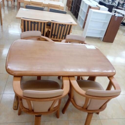 ★ジモティ割あり★  四人掛けダイニングセット 木目調、ブラウン H70×D80×W135 クリーニング済み OJ3317