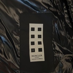 モンクレール　ダウン