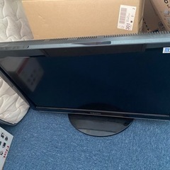  液晶テレビ