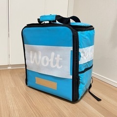 配達バッグ　wolt